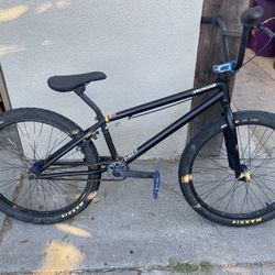 Specialized P24 BMX 24”