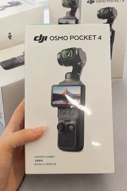 DJI Osmo Pocket 4 Creator Combo