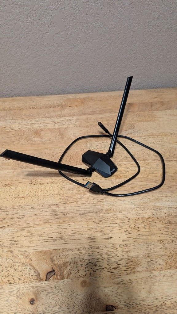 USB Wi-Fi 6 Adapter