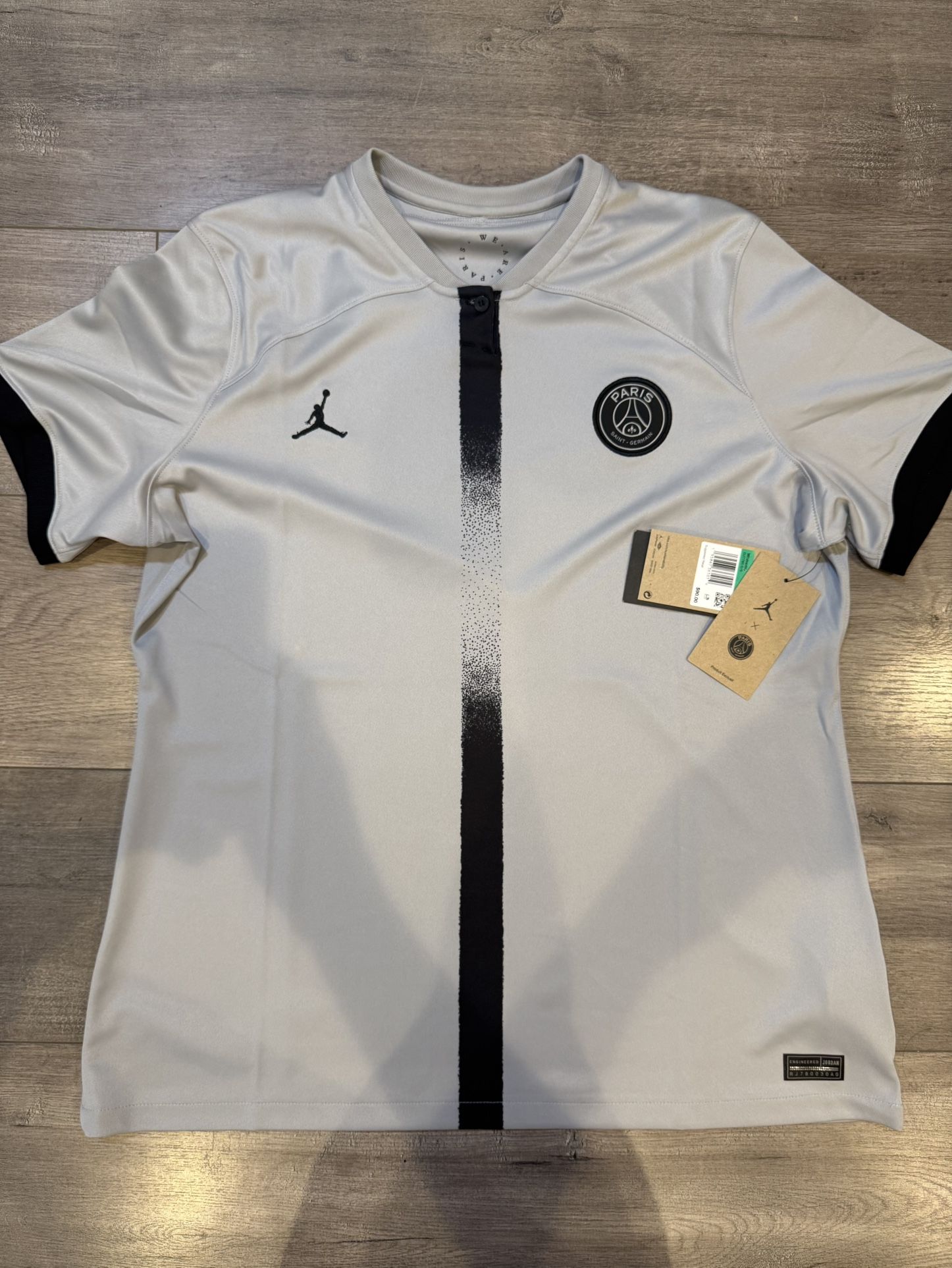 Nike Air Jordan PSG Soccer Jersey Women Size XL New 100% Original