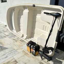 Dingy 9 Ft X 4.5 Ft With E-Motor Battery & Compartment With Oar