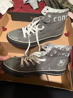 Women’s converse brand new