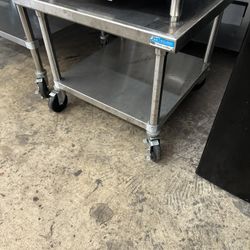 Used Equipment Stand 