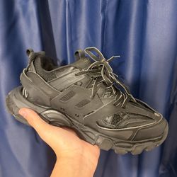 Balenciaga Tracks 1.0 All Black
