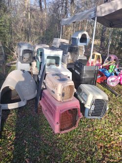 Pet Cages and Pet Kennels and Barrier Cages