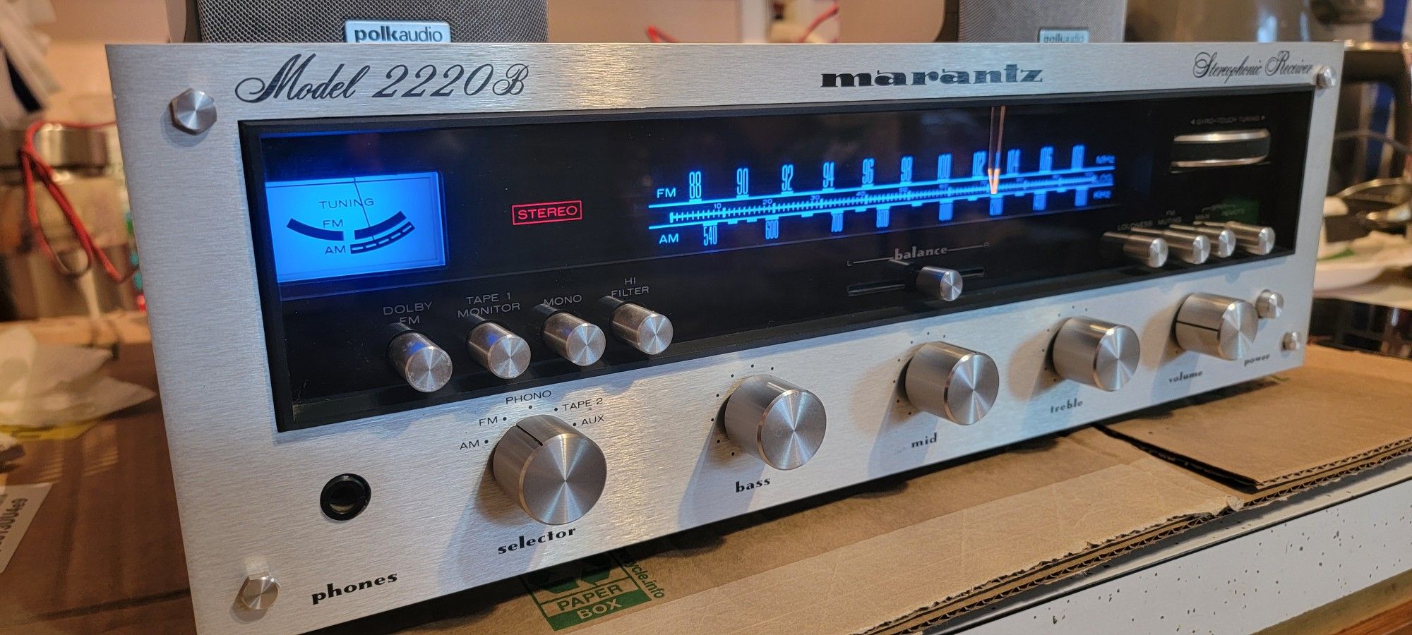 Marantz 2220b Stereophonic Receiver. Refurbished. Pick Up Only