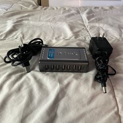 D-LINK DUB-H4 USB 2.0 HUB - USB cable - Power Adapter