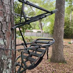 Climbing Tree Stand 