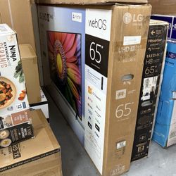 65” LG UR8000 4K HDR SMART TV