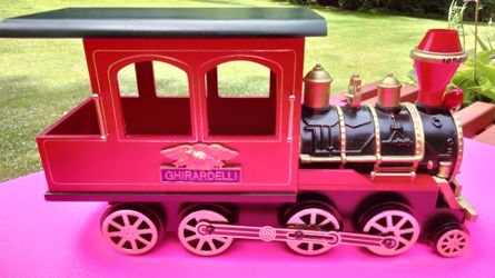 Ghirardelli Train Engine
