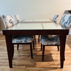 Moving Out Sales 