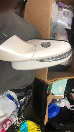 Pearl White Side Mirror For 2016-20 Ford Fusion Right Heated Signal Puddle 7Pin