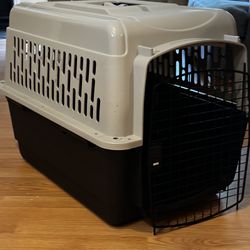 ***Dog Crate/ Pet Kennel***