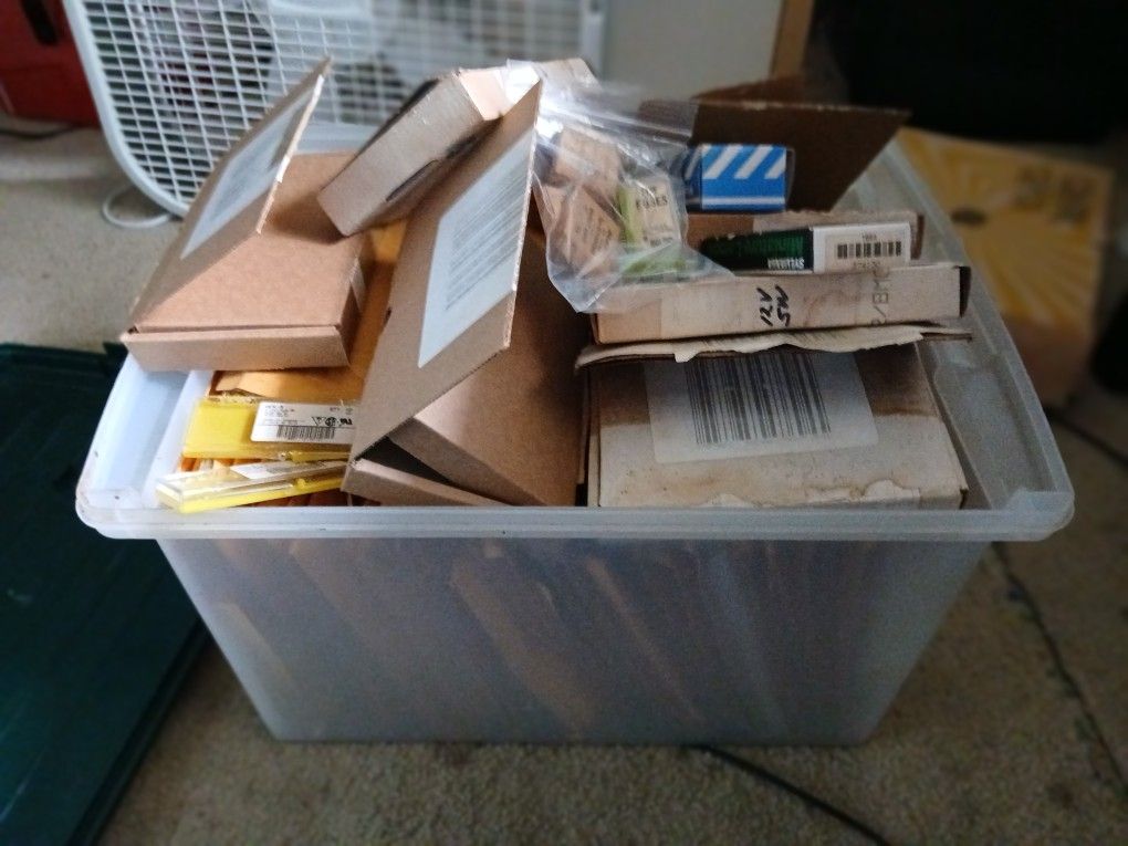 Tub FULL of Vintage Radio Parts 