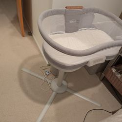 Halo Baby Bassinet 