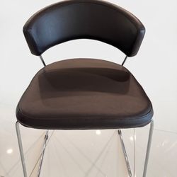 3 Luxury Counter Stools