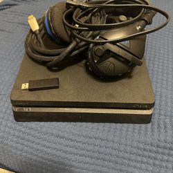 PS4