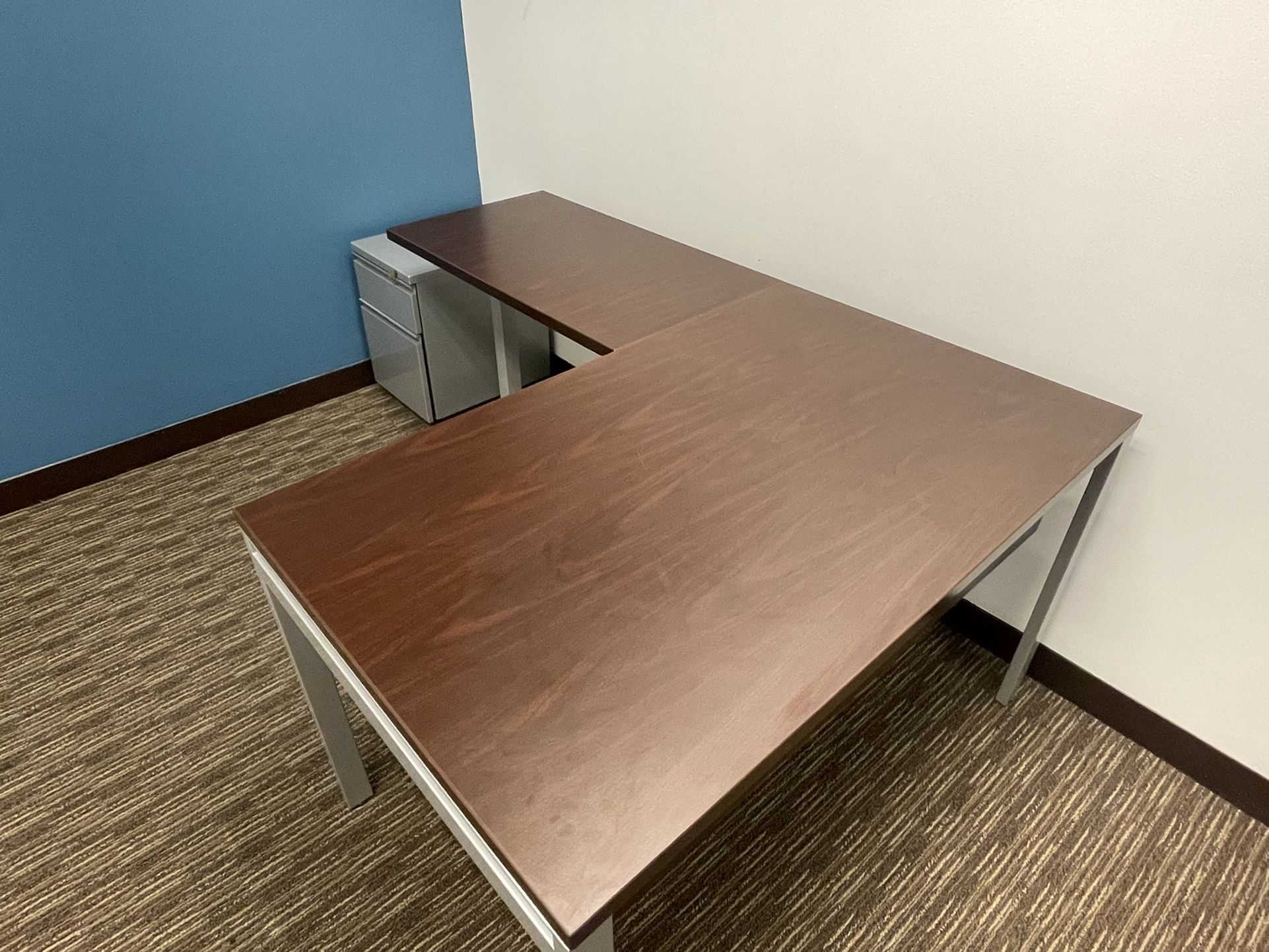 Office Furniture 