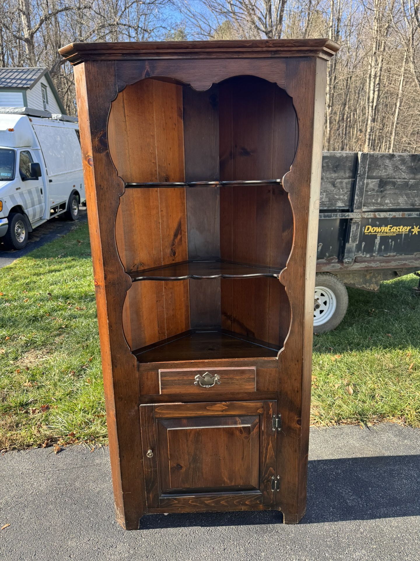 Wood Corner Hutch