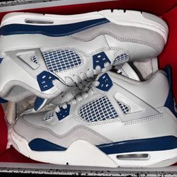 Jordan 4 Retro 