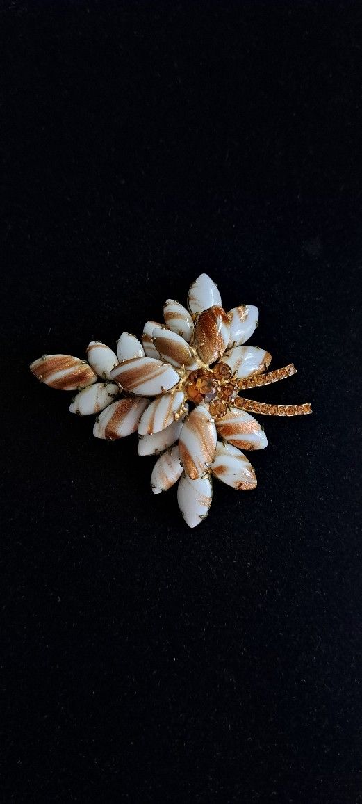 Vintage Juliana D&E Tiered Leaf Brooch, Cooper Fluss Glass