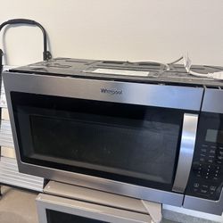 Whirlpool Microwave 