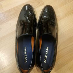 Cole Haan
Men's Lenox Hill Venetian Dress Shoes Size 9.5