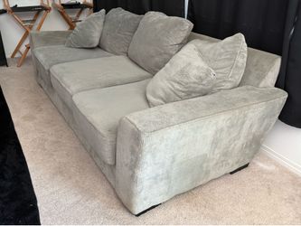 FREE COUCH