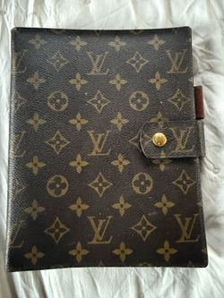Louis Vuitton GM agenda planner authentic