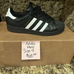Adidas Men’s Size 9
