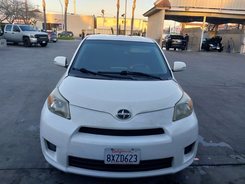 2014 Toyota Scion xD for Sale in Los Angeles, CA OfferUp