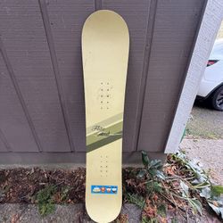 🏂 Flite Snowboard for Sale - Great Starter Board! 🏂