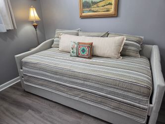 Upholstered Trundle Bed