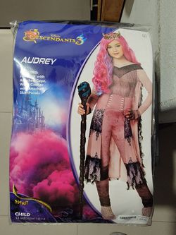 Audrey Descendants 3