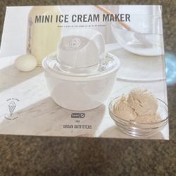 mini Ice Cream Maker
