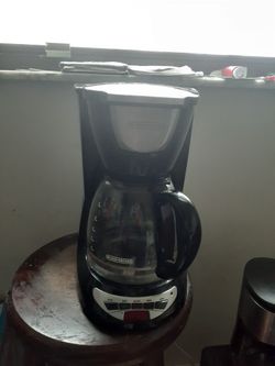 12 Cup Black & Decker Coffee maker $15