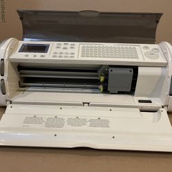 Cricut Expression Electronic Cutter Machine
