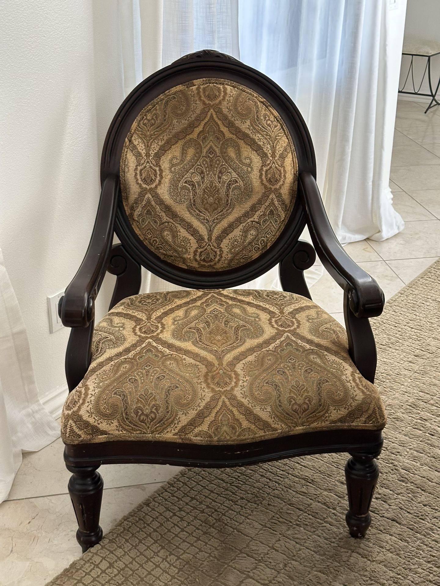 Parlor Accent Chair 