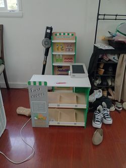 Kids wooden play shop