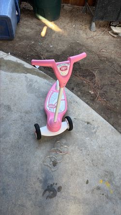 Radio flyer scooter