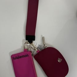 LULULEMON ATHLETICA dual pouch wristlet - Sonic pink/Pomegranate/black