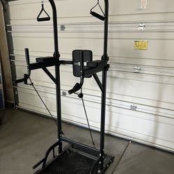 Exercising Height Adjustable Power Tower