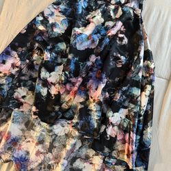 Handmade Floral Skirt with 1 Side Pocket — Worn Once