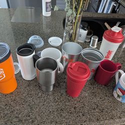 Coffee cups and lids