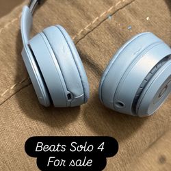 Beats Solo 4 Blue 