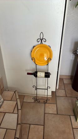 Wine holder