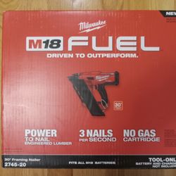 Milwaukee M18 Fuel 30° Framing Nailer 