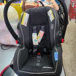 Graco Carseat 