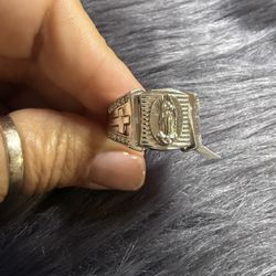 925 Silver Virgin Mary Ring Size 12