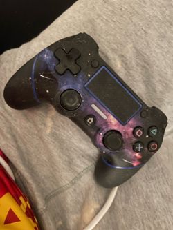 PS4 Controller